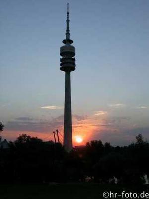 Olympiaturm in Abendstimmung